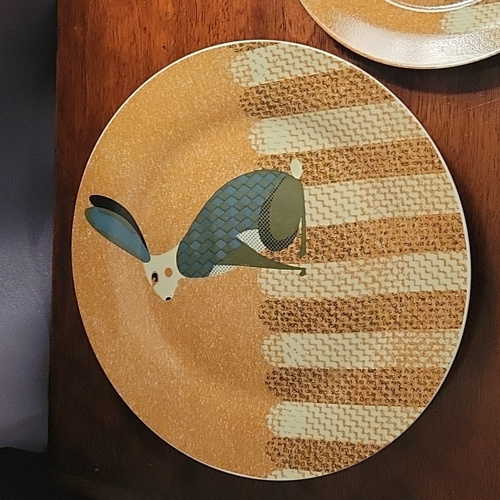 Tom Frost Magpie plates